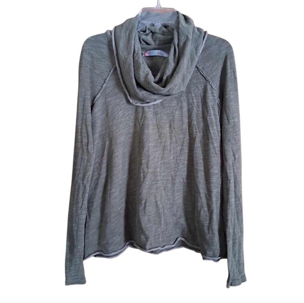 Free People Beach Cocoon Cowl Pullover Size Two Body Large